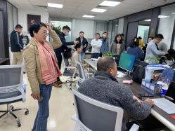 点击看大图 -LAQUEEN 时尚健康假发