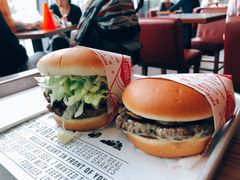 蘑菇牛肉汉堡-FATBURGER 特富客汉堡(外交公寓店)