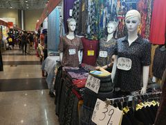 -中国国际会展中心-马甸购物街