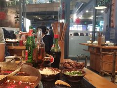 -周幺妹重庆老火锅(银泰城总店)