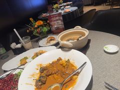 -虹潮荟·餐桌上的美食地理(太阳宫店)