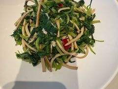 -泓历皇朝酒店(东亭店)