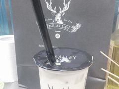 -THE ALLEY 鹿角巷(华润万象城店)