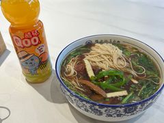 -镇南锅盖面馆(解放路店)