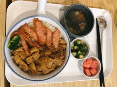 -轻蔬不用等·素食(江苏路店)