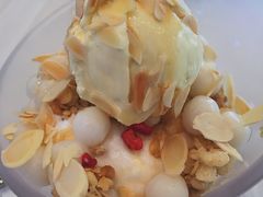 -满记甜品(荟聚购物中心店)