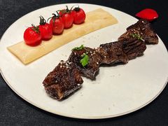 香酥小牛肉（位上）-醉东Oriental House(静安嘉里中心店)