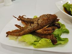 蜜汁烤子鱼-瑞福园联谊餐室(茂名南路店)