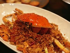 避风塘炒帝王蟹-杭州西子湖四季酒店·金沙厅