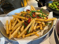 -巴厘龙虾·榜首油焖大虾(音乐学院·沿江酒馆店)