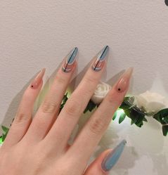 -LILY NAILS美甲美睫