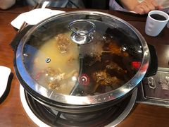-亿诣蝎府炸酱面羊蝎子火锅(酷车小镇店)
