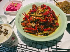 -靓虾二哥长沙地标小龙虾(五一广场店)