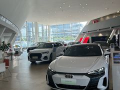 -深圳锦龙奥迪4S店(前海店)
