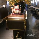 探店：黄晓猫剁椒大鱼头[调皮]