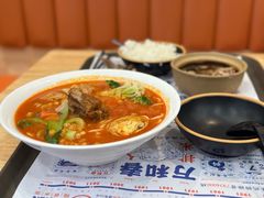 -万和春排骨砂锅米饭(新业广场店)