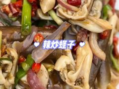 -四川小胡子海鲜(丁村万人海鲜广场店)