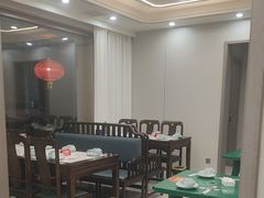 -龙香居海鲜浑锅家常菜·特色驴肉