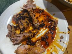 -丁丁猫重庆小面(徐州路店)