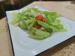 西芹虾仁-西新饭店(城中店)