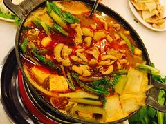 肥肠火锅-湘肠香火锅店(团结湖店)