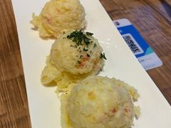 -玛格萝妮(汇智国际商业中心店)