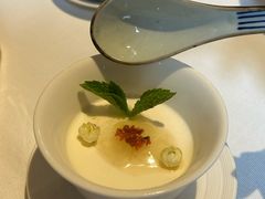 -泓0871臻选云南菜·味庄