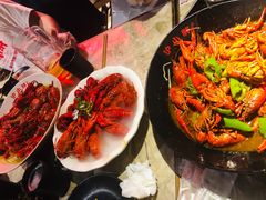 -沪小胖小龙虾(淮海中路旗舰店)