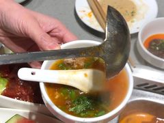 -海底捞火锅鲜切牛肉主题店(长寿路店)