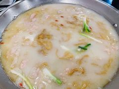 -老来福·非遗酸汤兔(凯旋路店)