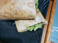 -八月美食小馆(银泰城总店)