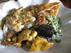 -Warung Babi Guling Ibu Oka 3