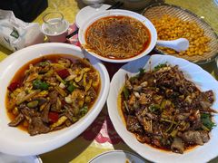 凉拌土鸡-柏合黄记豆腐皮饭店
