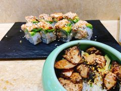 鹅肝牛油果拌饭-东京屋(武定路店)