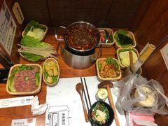 -独食火锅·半米屋台(直营总店)