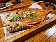 罗布泊烤鱼-纳瓦新疆菜(银都店)