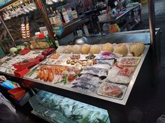 -六合夜市