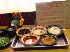 -郭婆婆疯子鸡·土货江湖菜馆