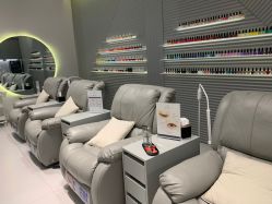 -格林奈儿美甲美睫