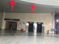 -德克士(哈西客站店)