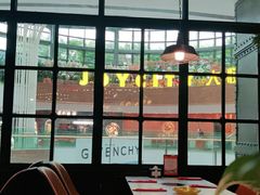 -吉布鲁牛排海鲜自助(成都大悦城店)