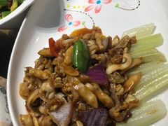 -79号渔船海鲜饭店(宝安店)