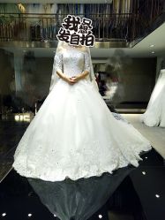 -VV新娘婚纱礼服体验馆