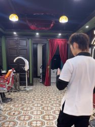 -豪帅男士理容馆