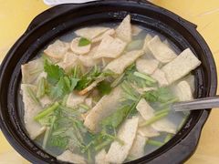 -官塘陈记鱼生·潮汕砂锅粥·牛肉火锅(潮枫路总店)