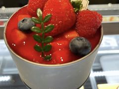 -花花卷卷·鲜食蛋糕(静安久光百货店)