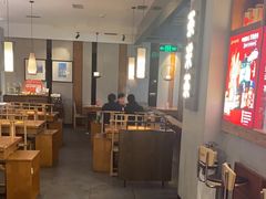 -呷哺呷哺(凯旋广场店)