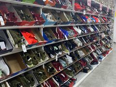 -BIGOFFS 超级折扣(仁恒伊势丹店)