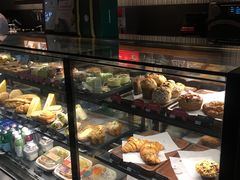 面包甜点陈列柜-星巴克(枣阳路店)