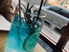 -ZING COFFEE 镜咖啡